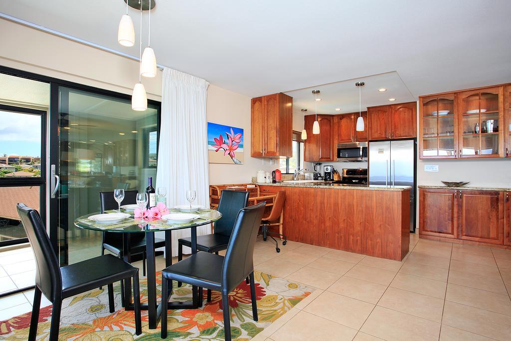 Noelani Condominium Resort Lahaina Luaran gambar