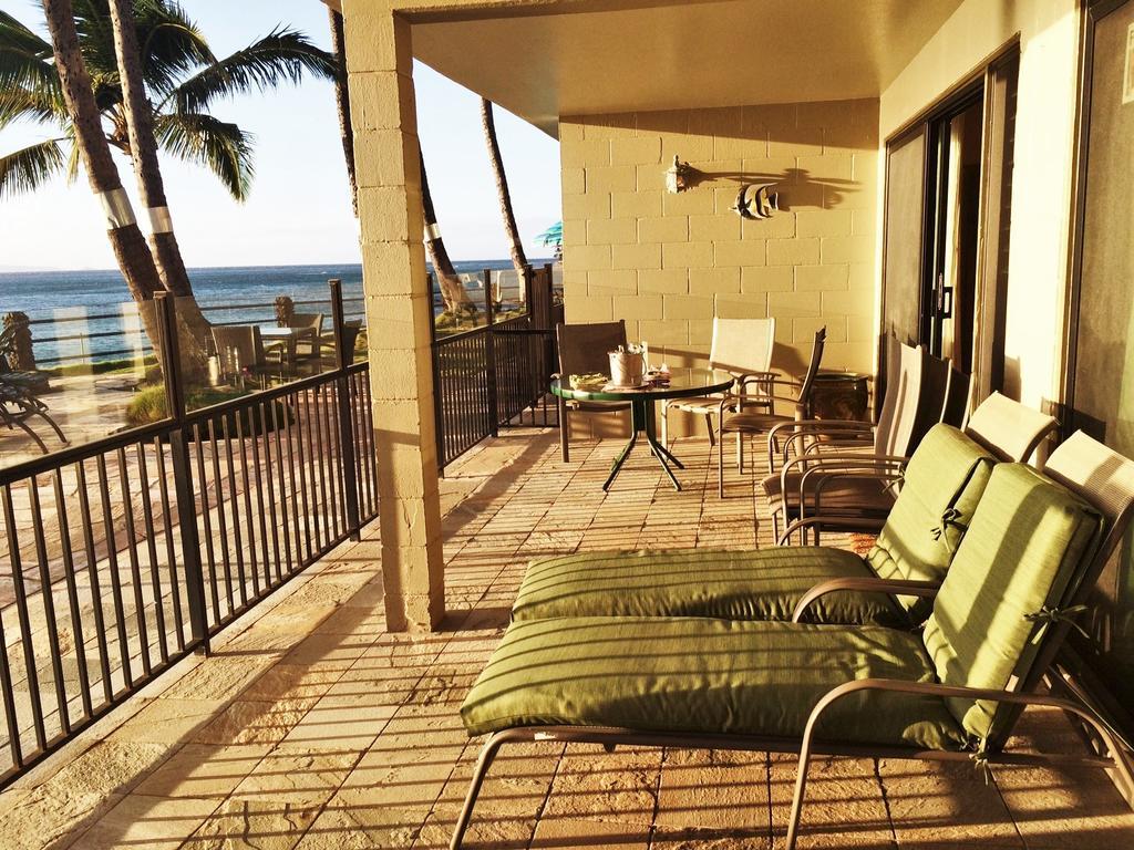 Noelani Condominium Resort Lahaina Luaran gambar