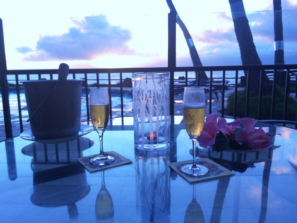 Noelani Condominium Resort Lahaina Luaran gambar