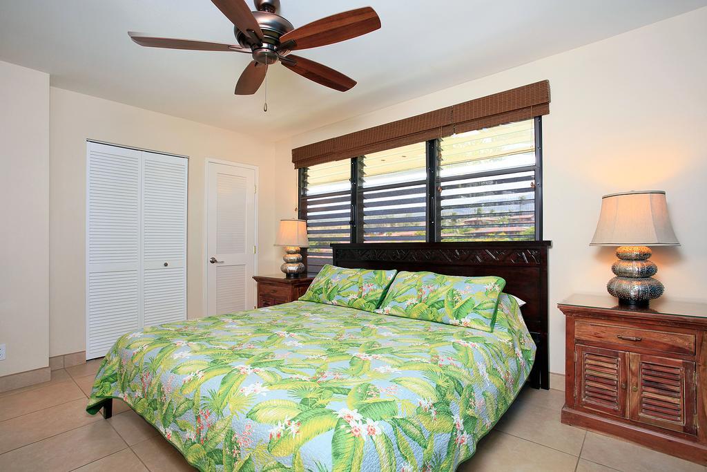 Noelani Condominium Resort Lahaina Luaran gambar